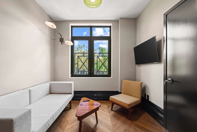 Image of Living space #2