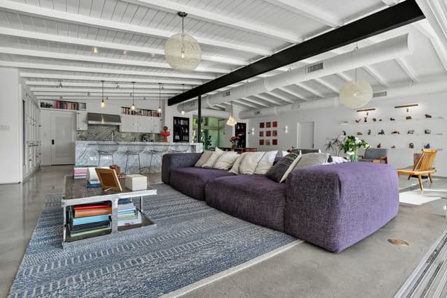 Image of Living space #8