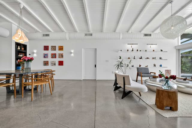 Image of Living space #6