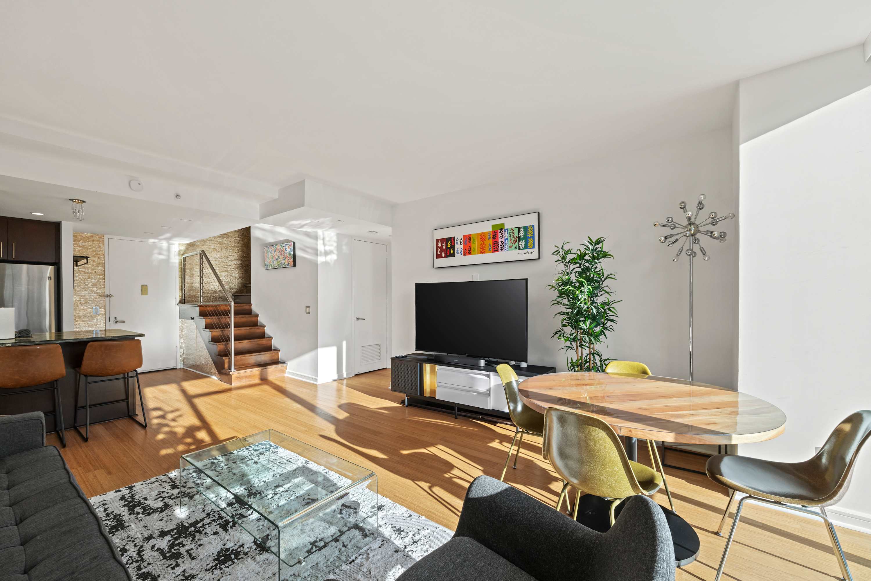 Vesper Court I | Hell’s Kitchen | Penthouse with Private Roof Terrace & Jacuzzi photo 8