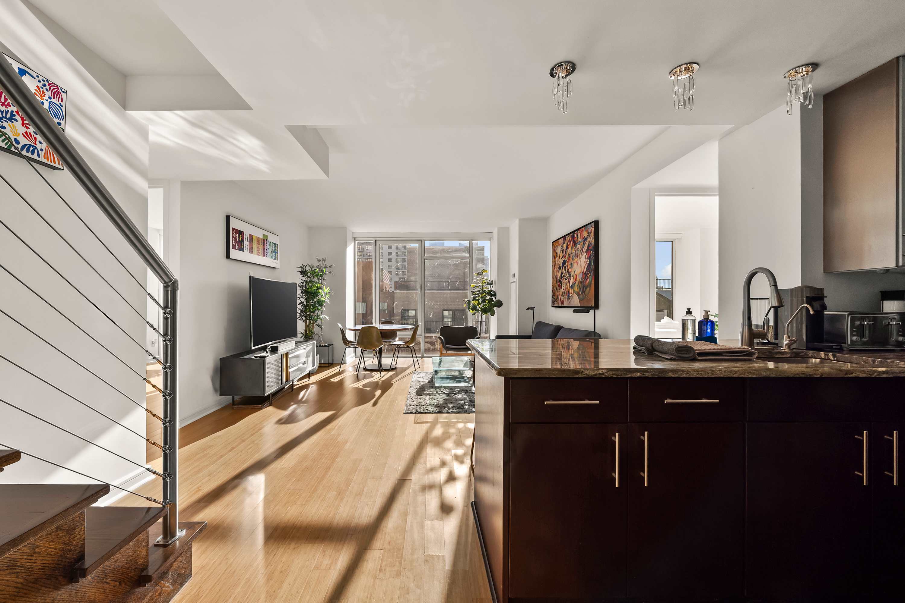 Vesper Court I | Hell’s Kitchen | Penthouse with Private Roof Terrace & Jacuzzi photo 9