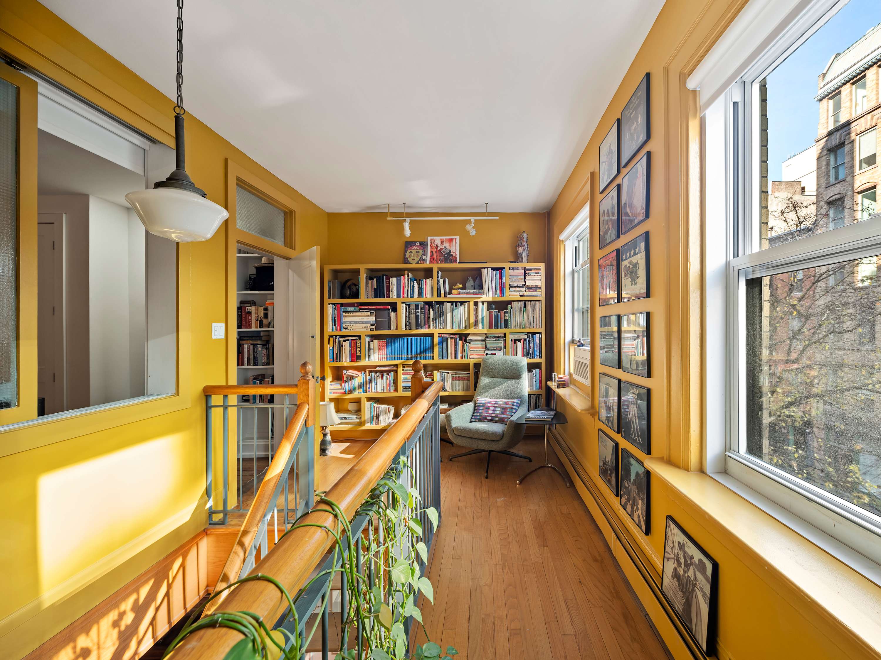 Bond Place | NoHo | Duplex with Private Terrace photo 13