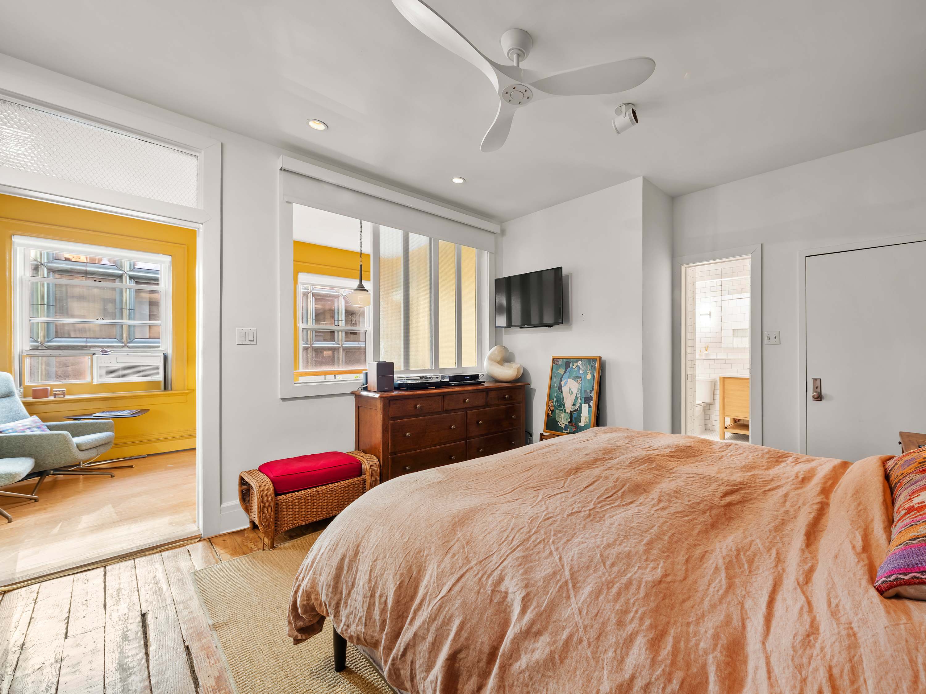 Bond Place | NoHo | Duplex with Private Terrace photo 22