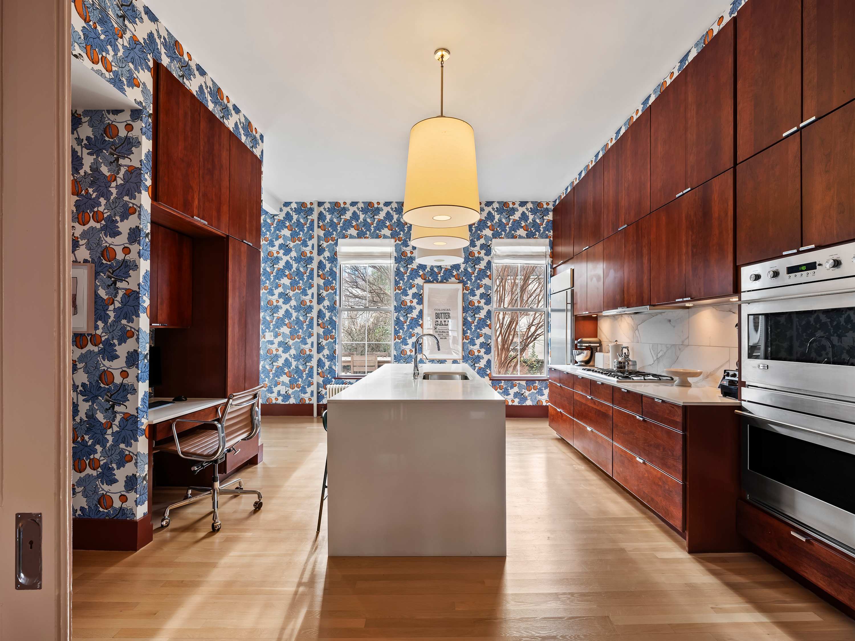 Ainslie Residence | Williamsburg | Lavish Townhouse with Private Garden photo 27