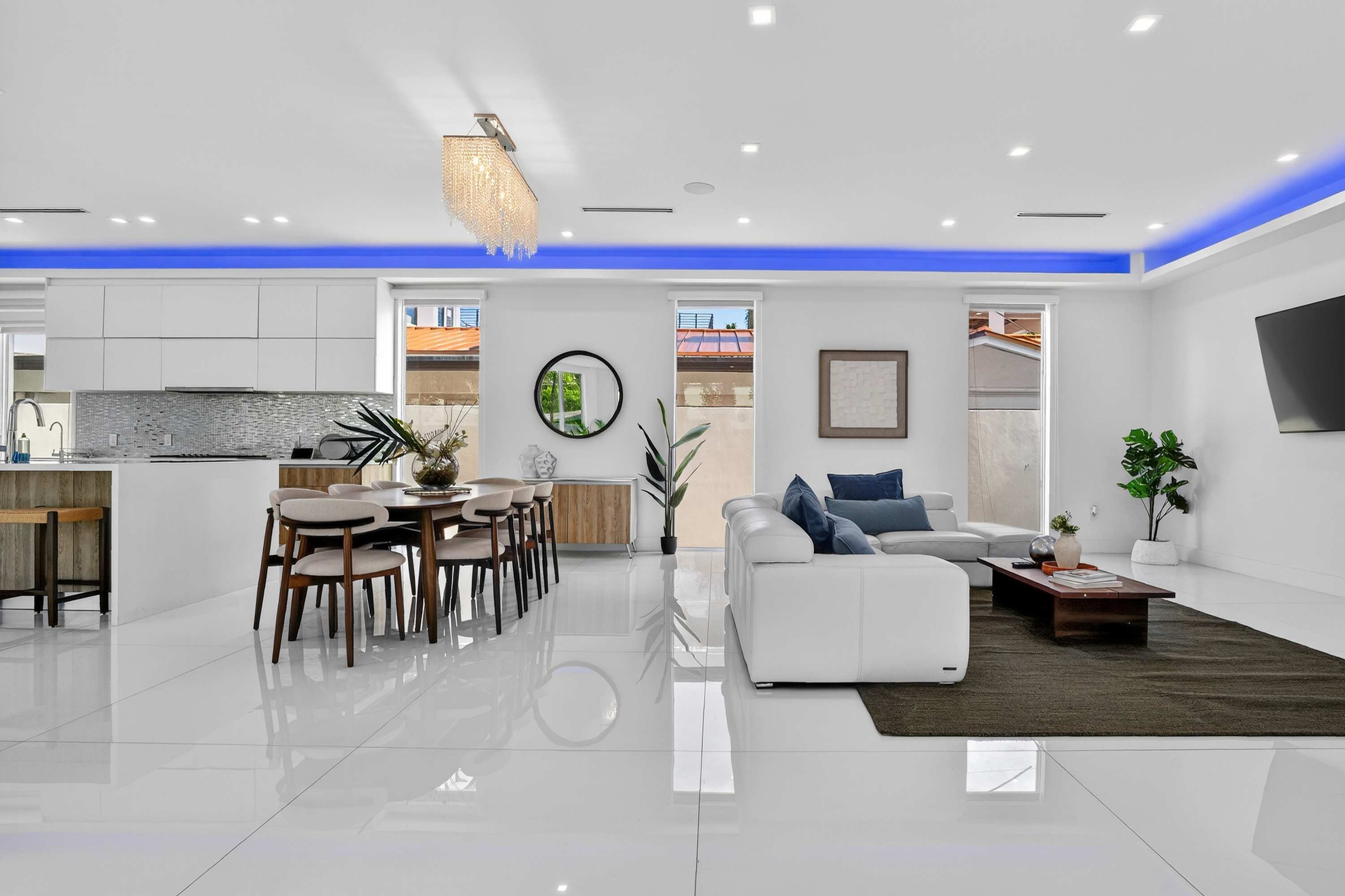 Villa Solara | Fort Lauderdale | Home with Pool and Private Balcony photo 10