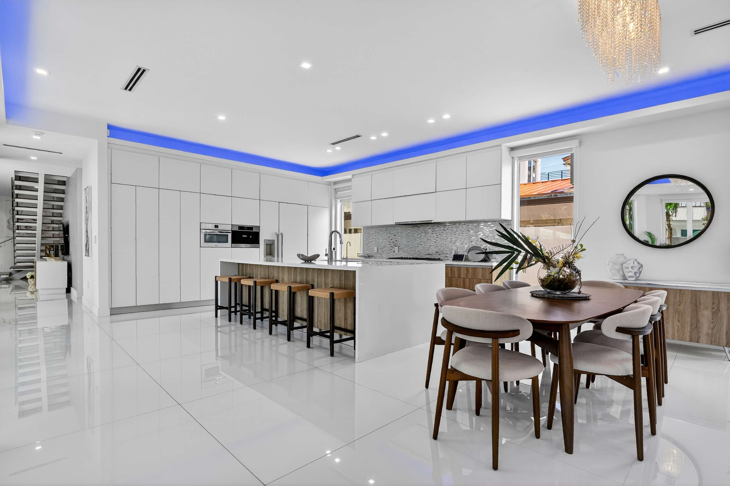 Villa Solara | Fort Lauderdale | Home with Pool and Private Balcony photo 17