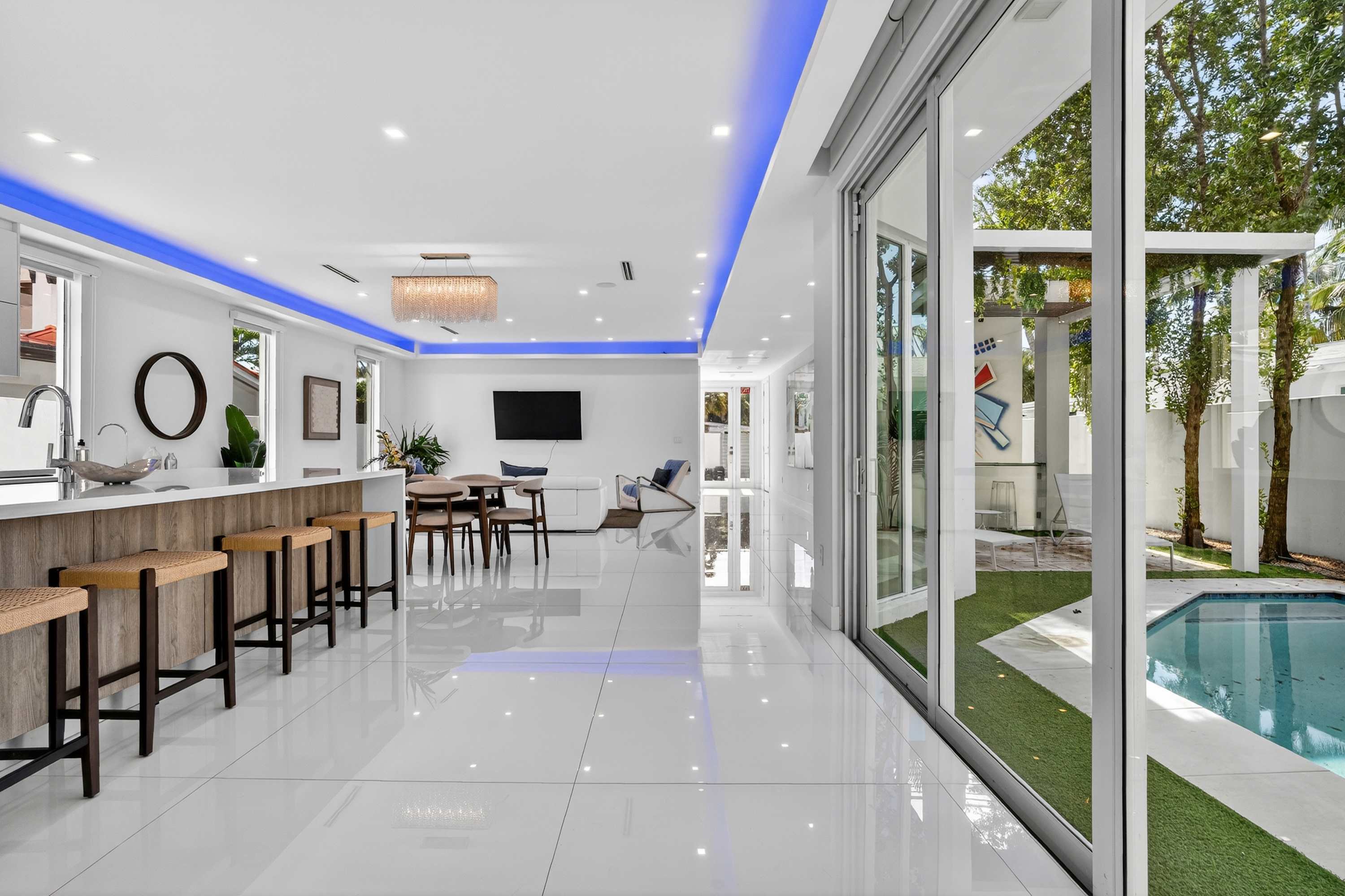 Villa Solara | Fort Lauderdale | Home with Pool and Private Balcony photo 22
