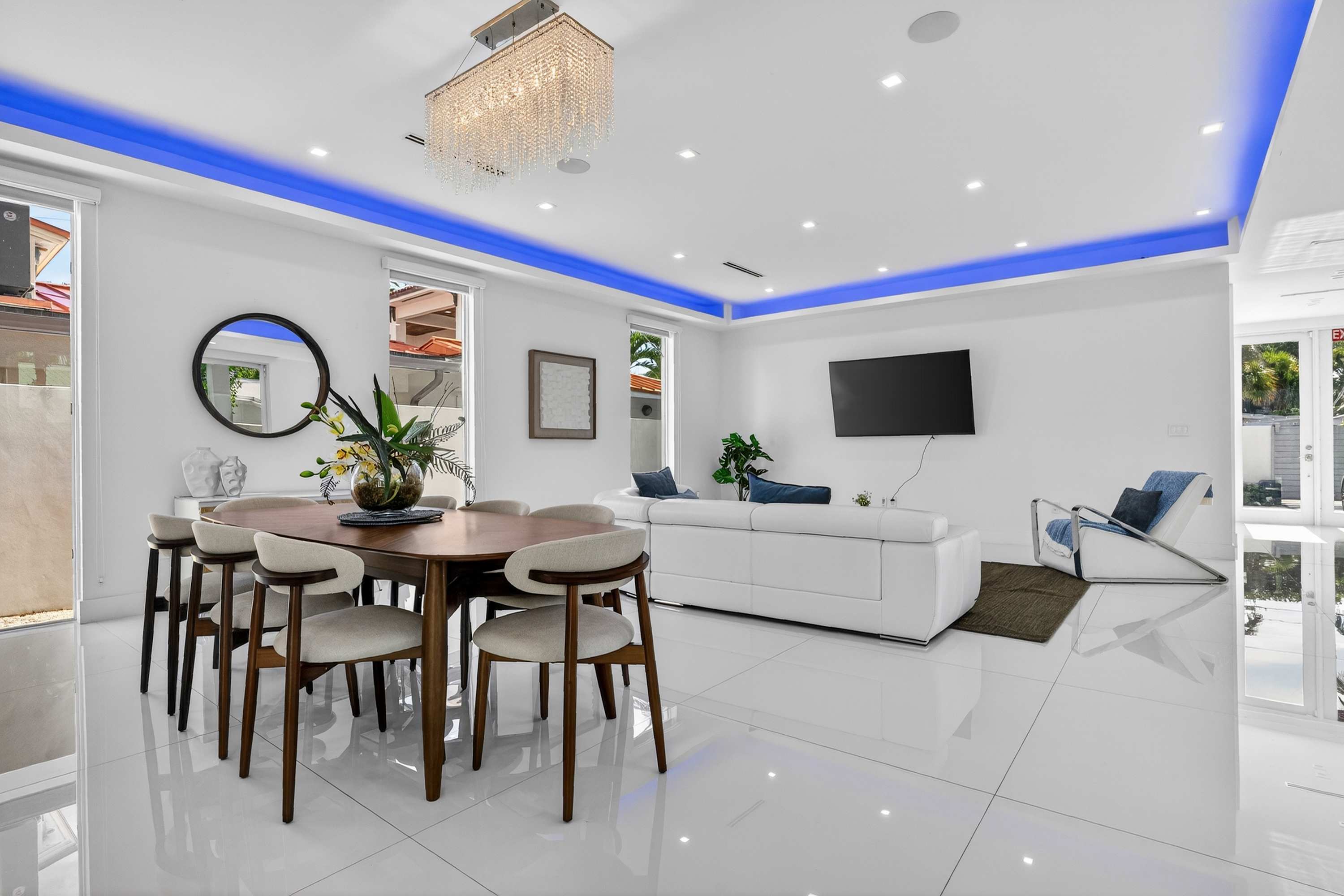 Villa Solara | Fort Lauderdale | Home with Pool and Private Balcony photo 25