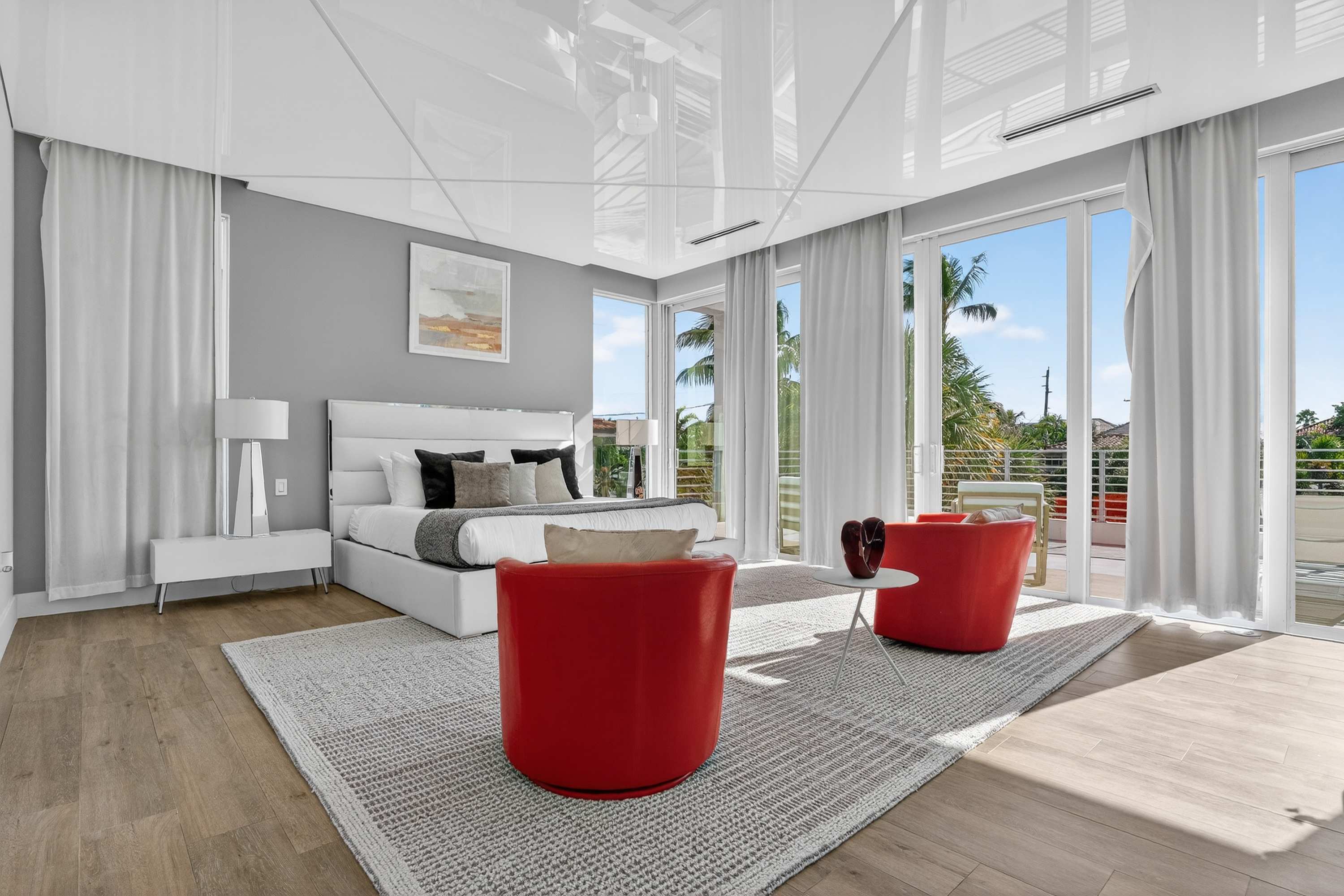 Villa Solara | Fort Lauderdale | Home with Pool and Private Balcony photo 40