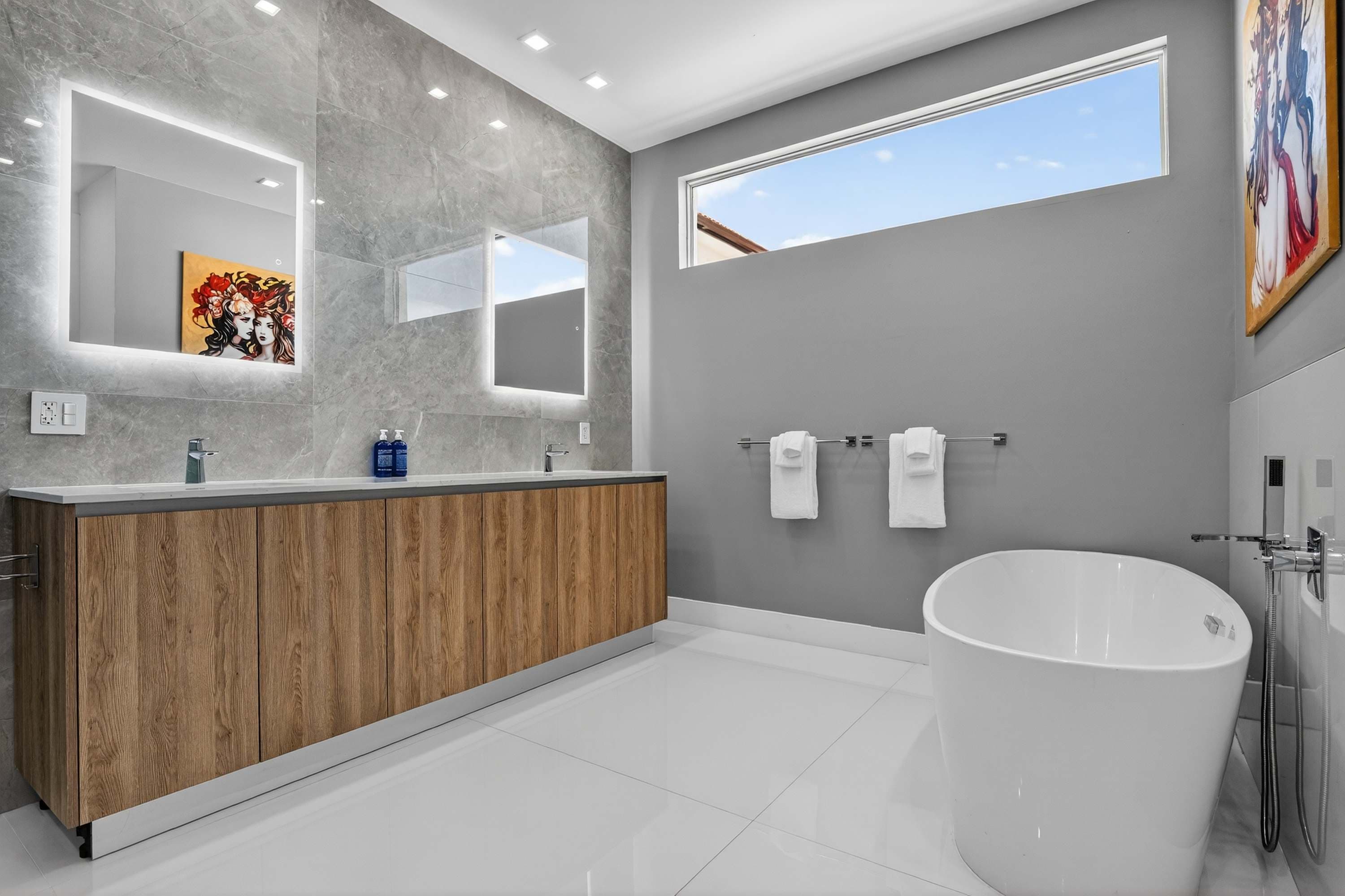 Villa Solara | Fort Lauderdale | Home with Pool and Private Balcony photo 48