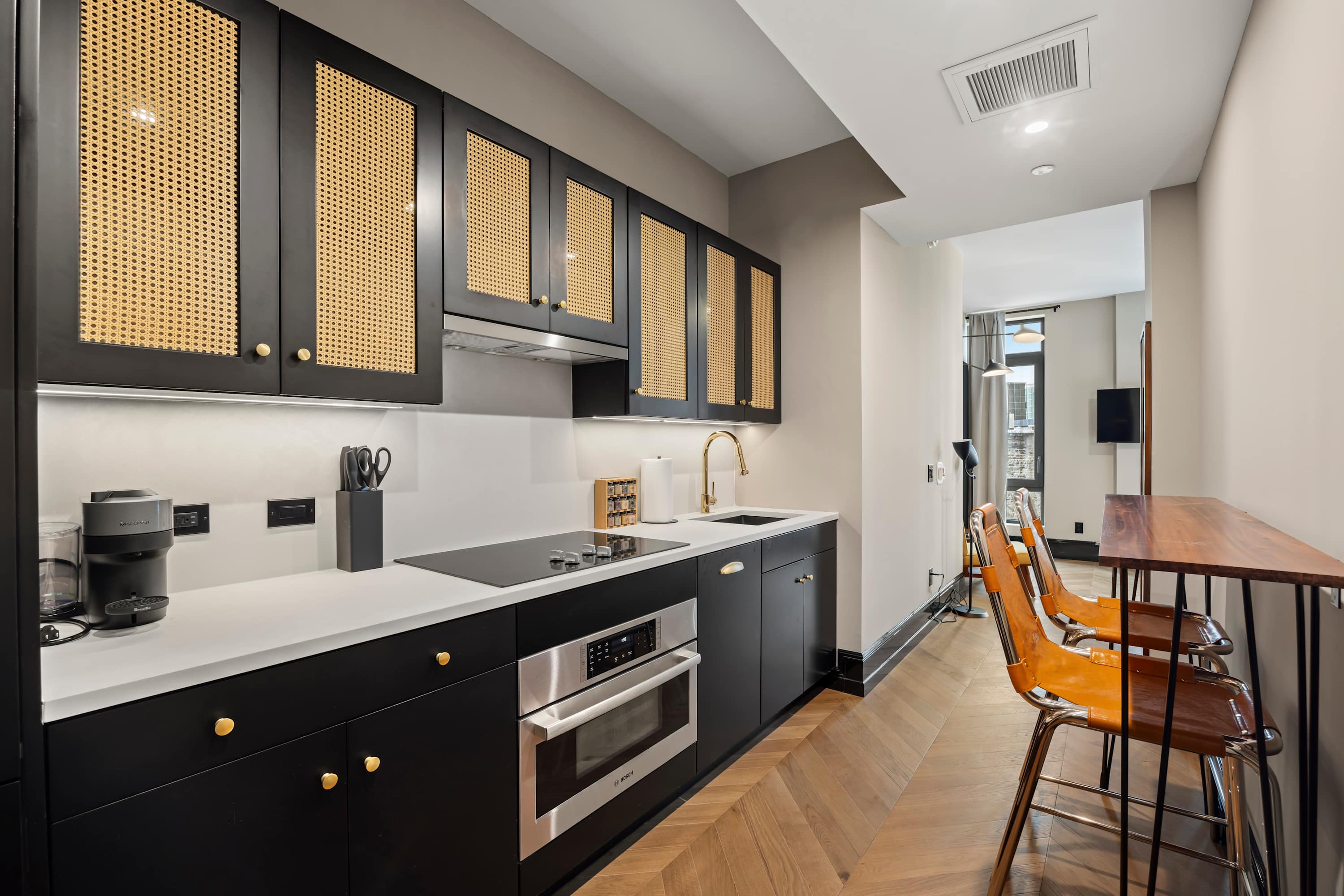 Freeman 401 | Lower East Side | Condo with Shared Amenities photo 4