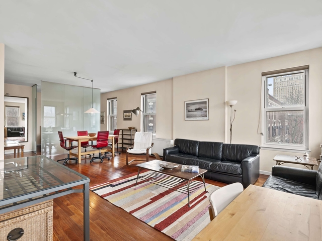 Image of Living space #4