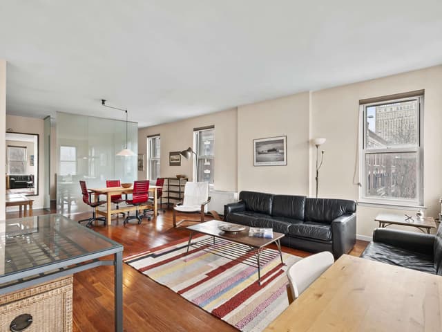Image of Living space #4