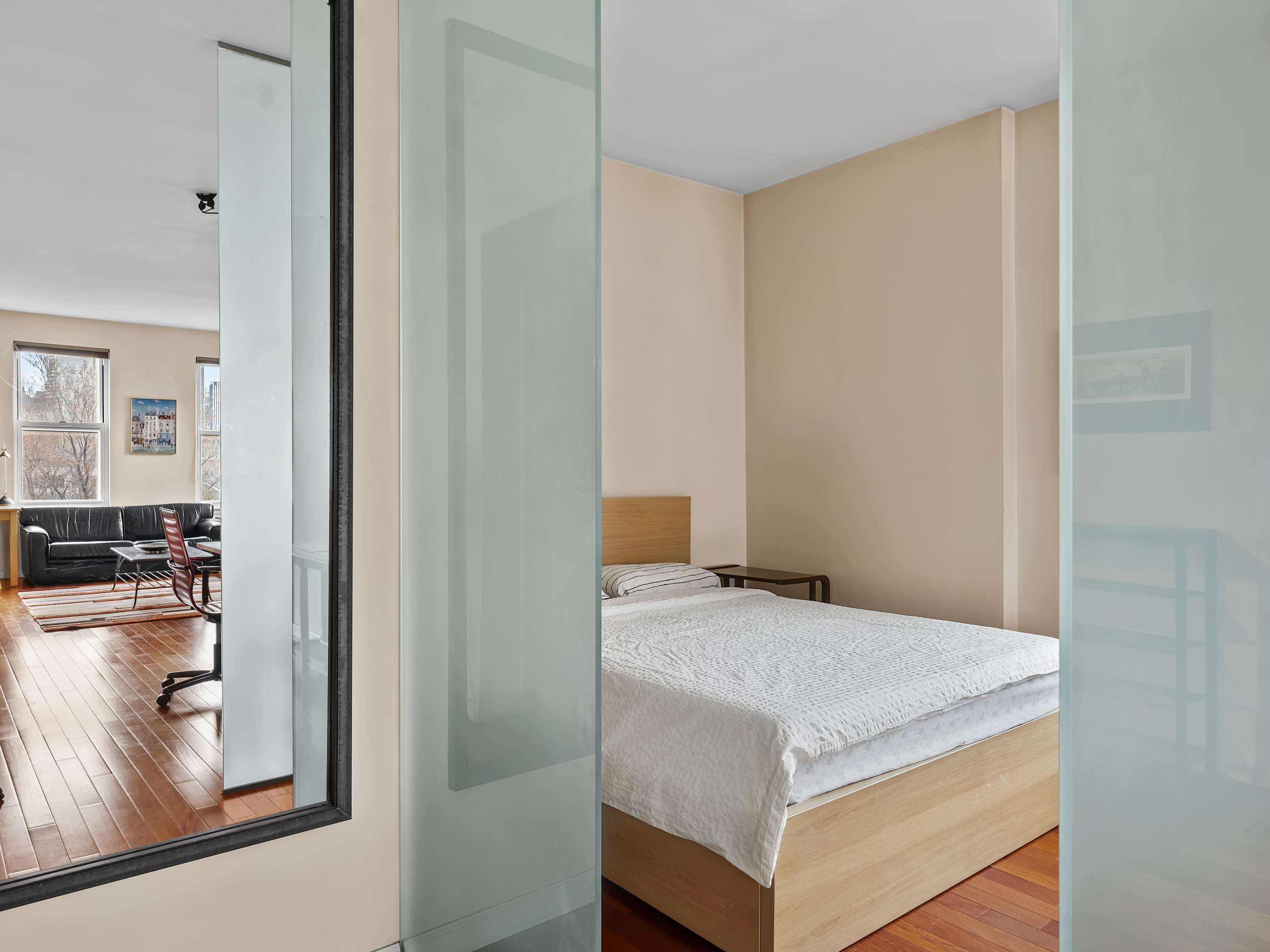 Horizon Loft | Brooklyn Heights | Modern Apartment w/ City Views photo 10