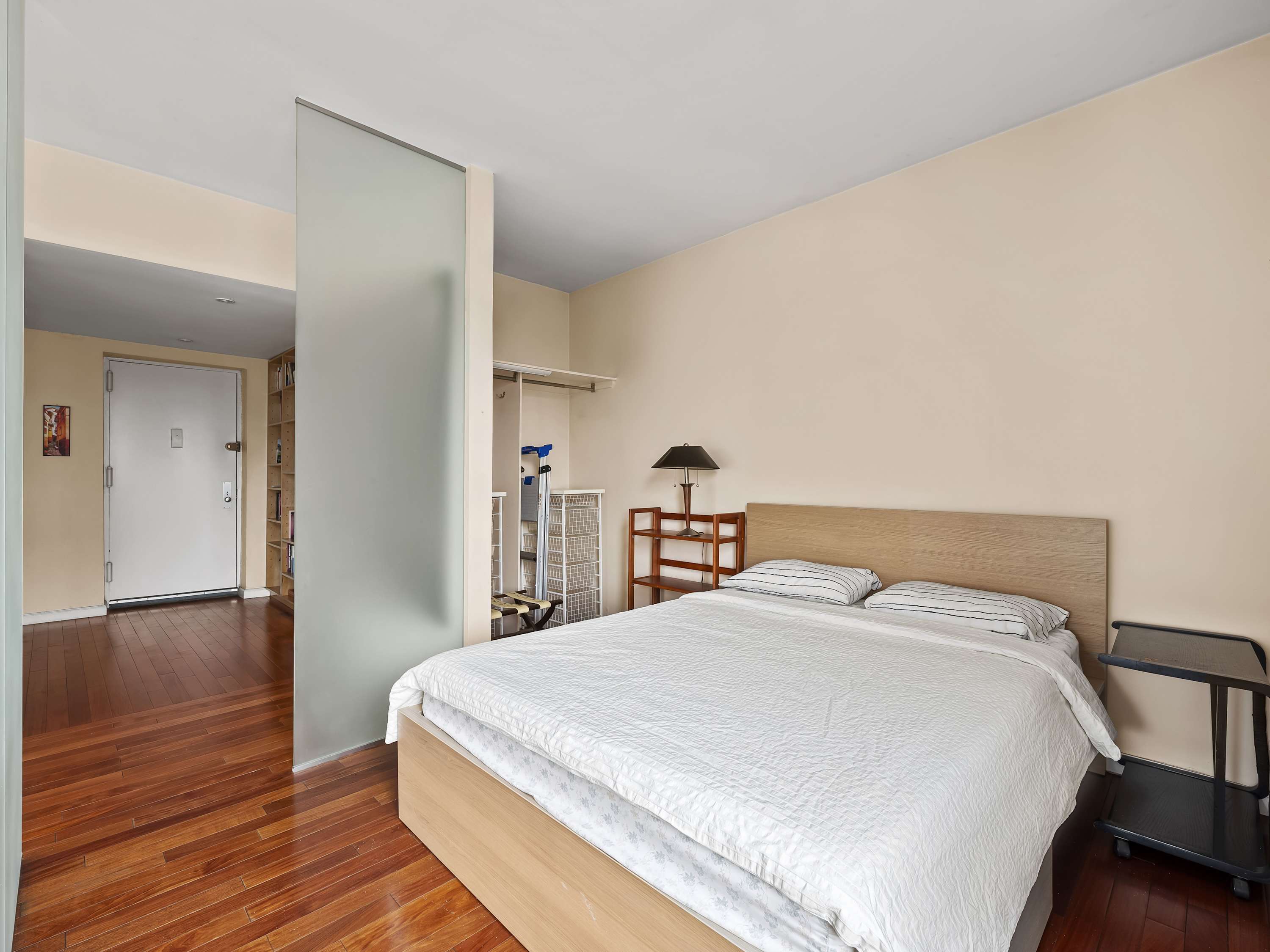 Horizon Loft | Brooklyn Heights | Modern Apartment w/ City Views photo 13