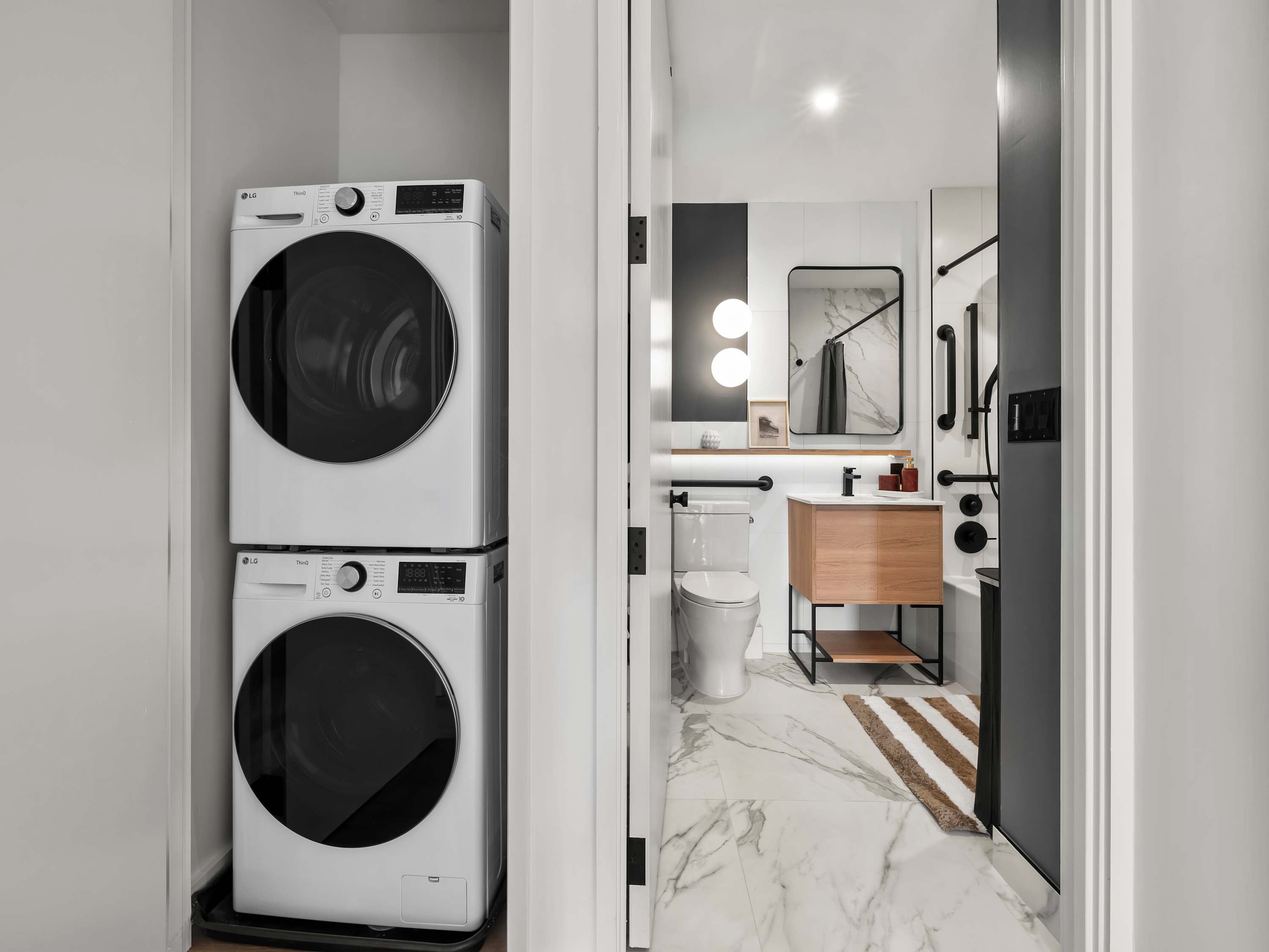 Seren 205 | Greenpoint | Cozy Apartment w/ Private Balcony photo 22