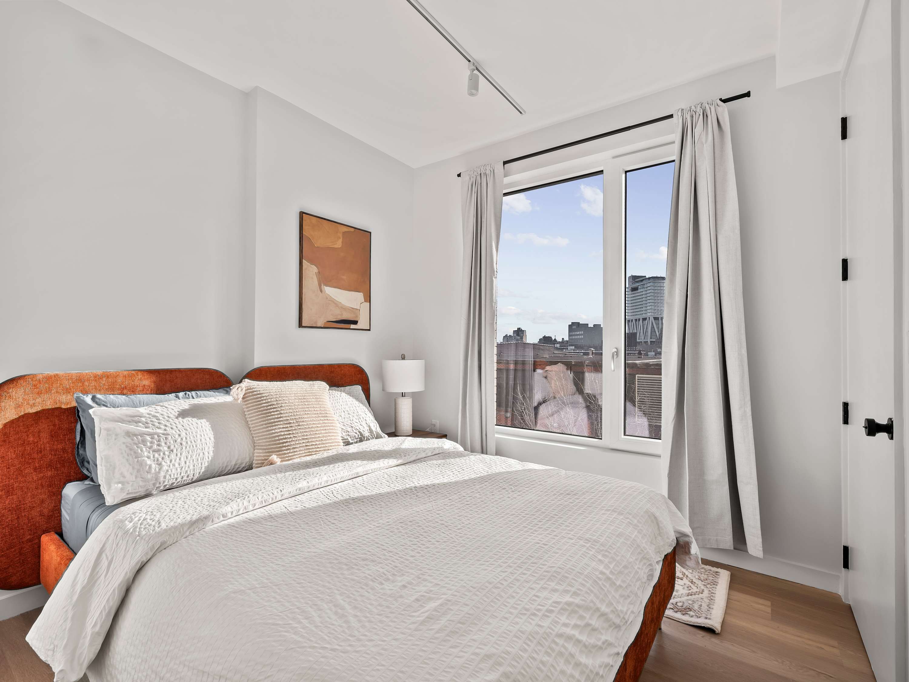 Seren 205 | Greenpoint | Cozy Apartment w/ Private Balcony photo 12