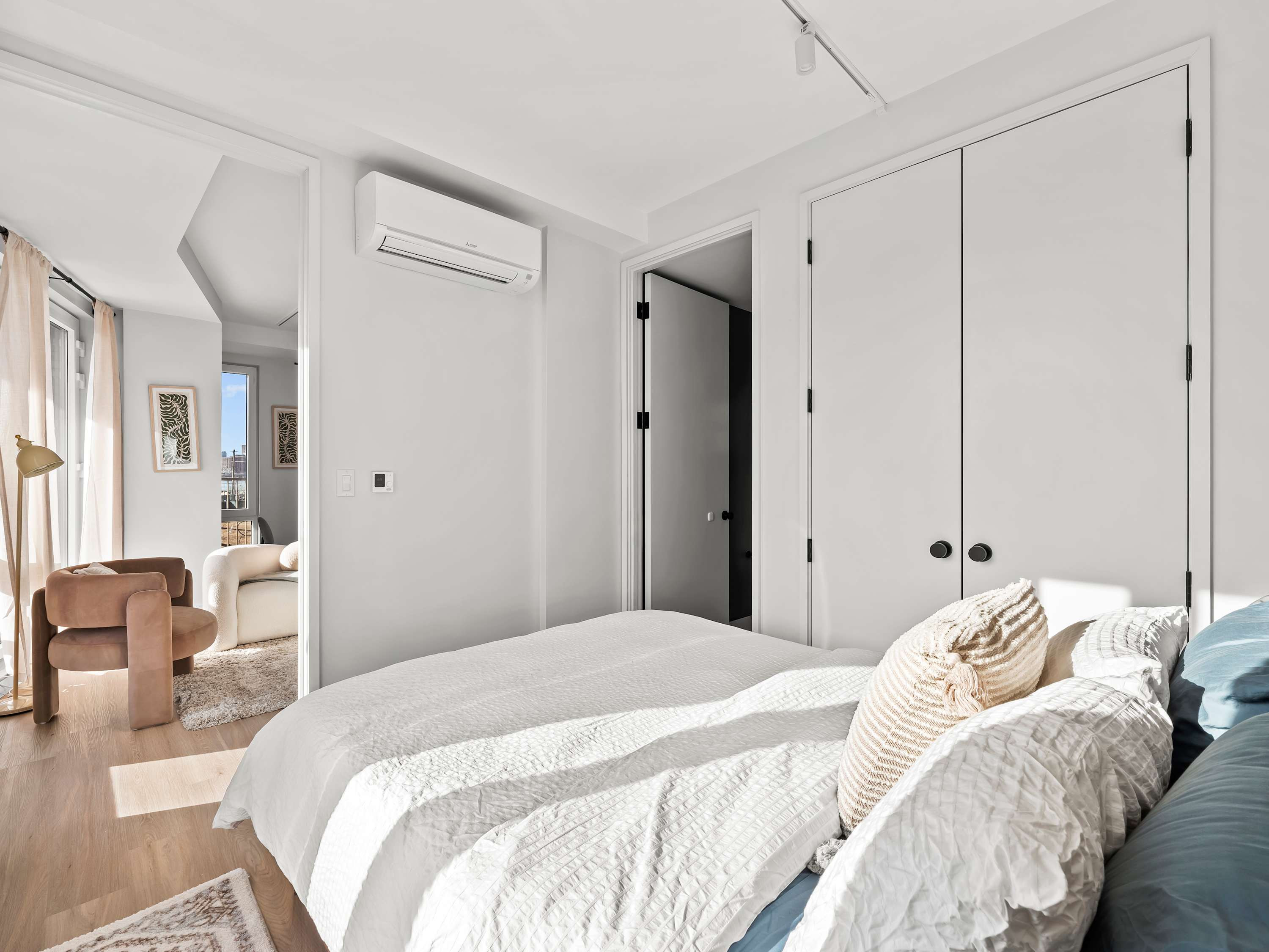 Seren 205 | Greenpoint | Cozy Apartment w/ Private Balcony photo 13