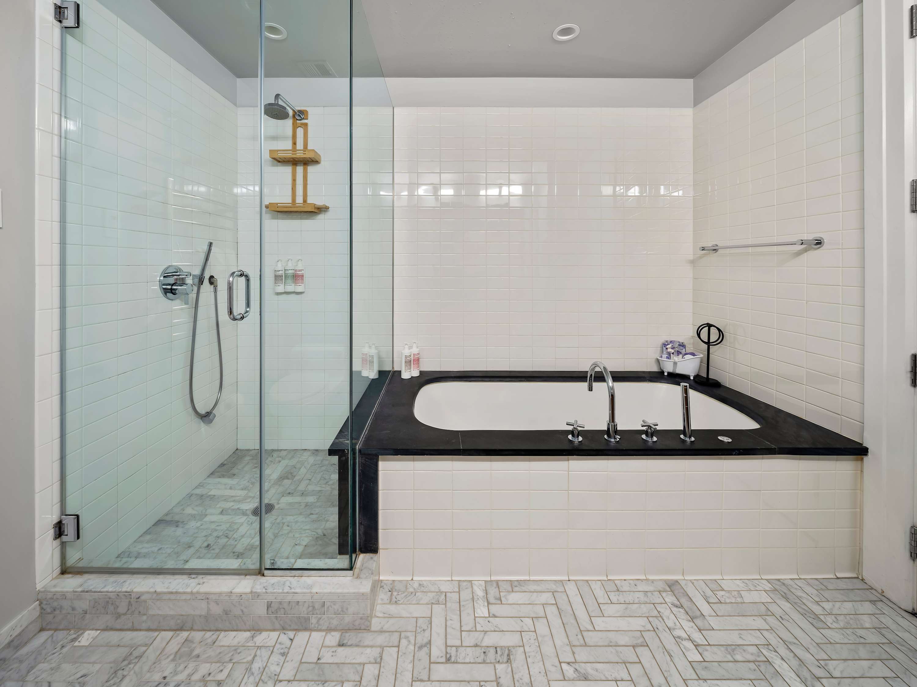 Skyline Terrace | Dumbo | Penthouse w/ Private Terrace & City Views photo 21