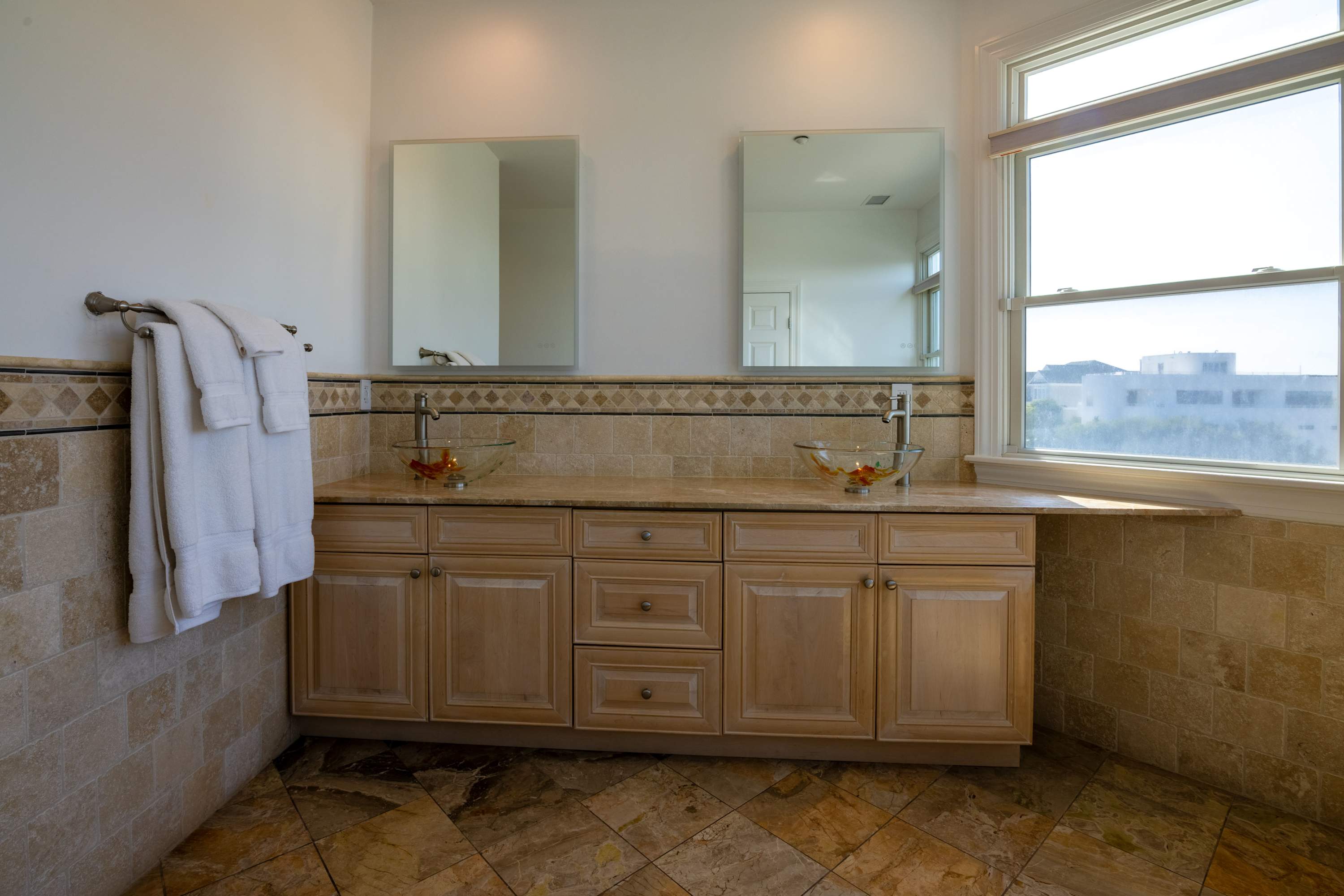 Atlantic Dunes | Westhampton Beach | Oceanfront Home w/Pool & Hot Tub photo 26