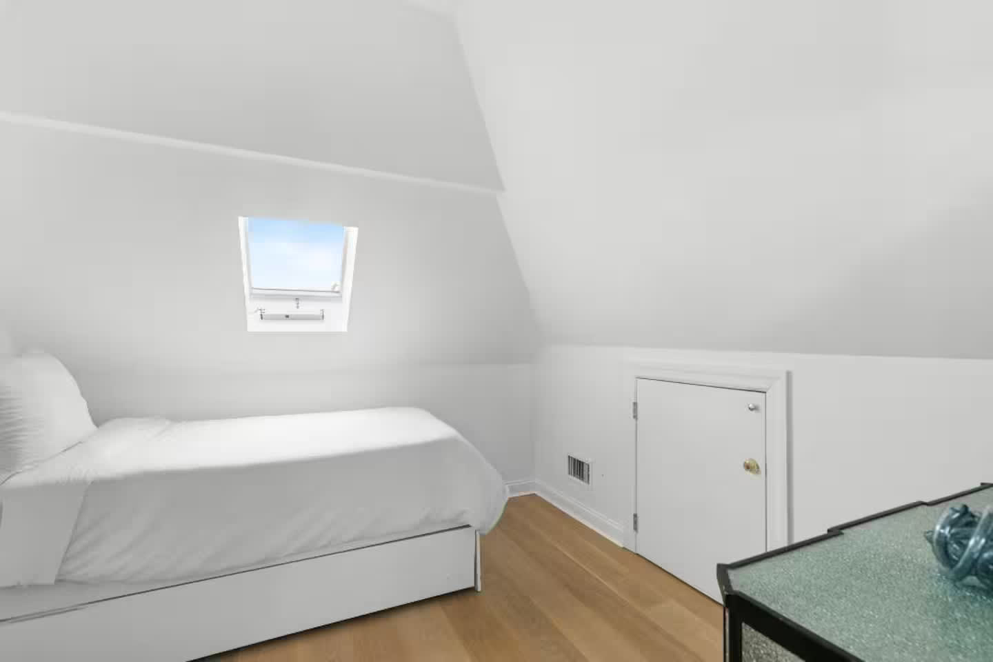 Atlantic Dunes | Westhampton Beach | Oceanfront Home w/Pool & Hot Tub photo 49