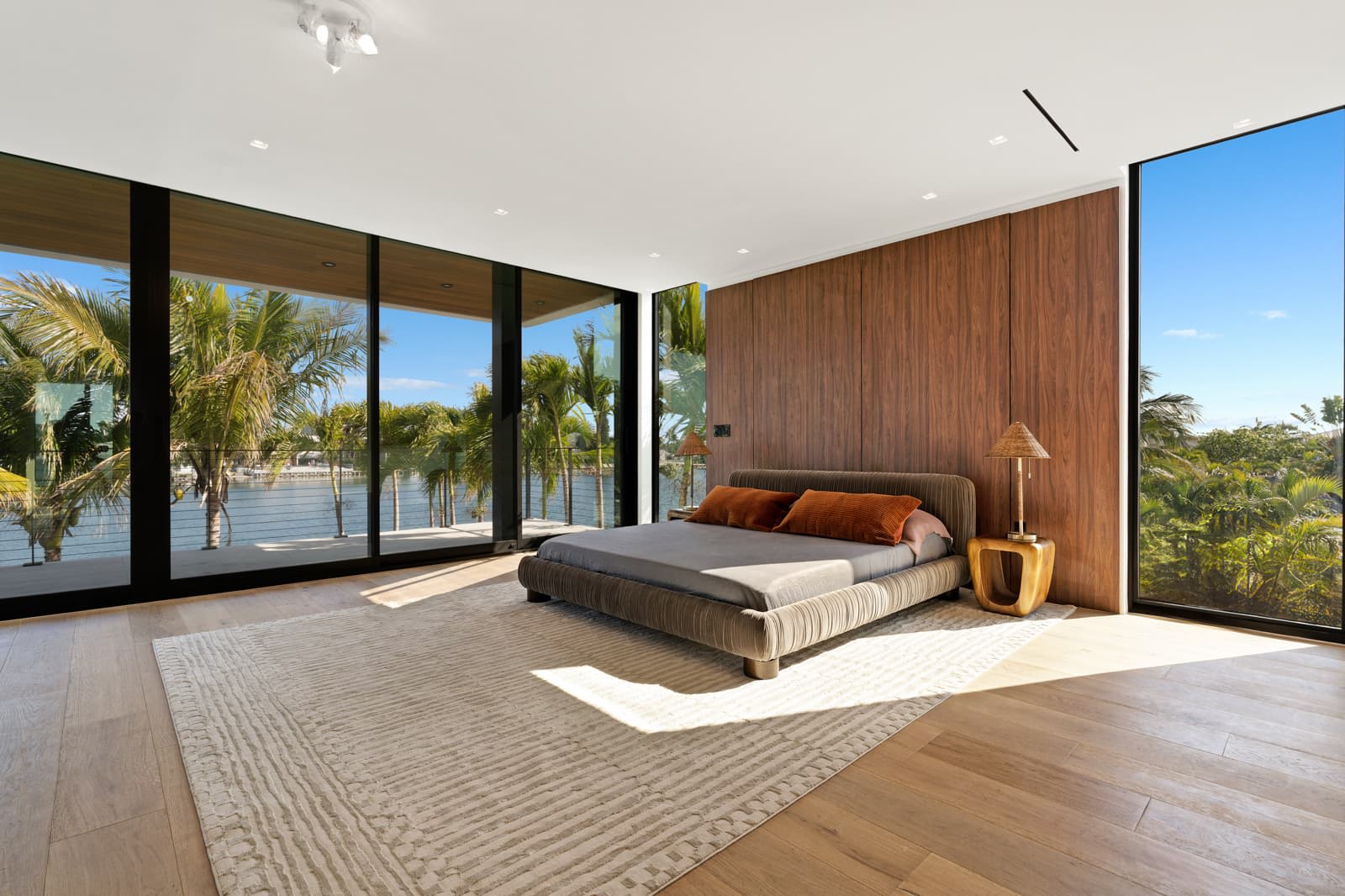 Villa Luma | Biscayne Point | Luxe Waterfront Home w/ Pool and Spa photo 3