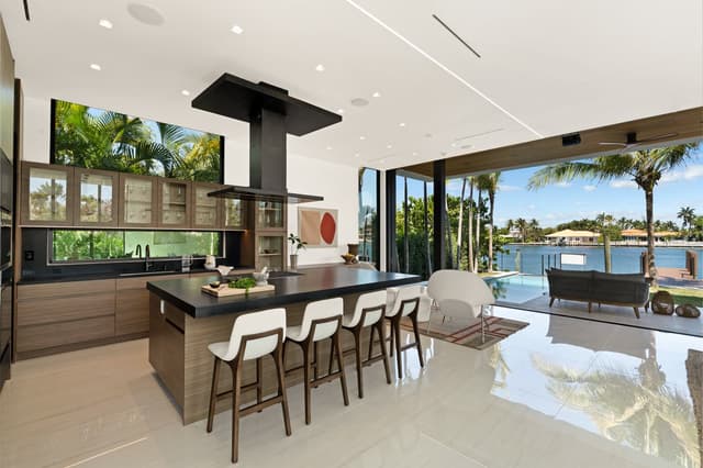 Image of Living space #2