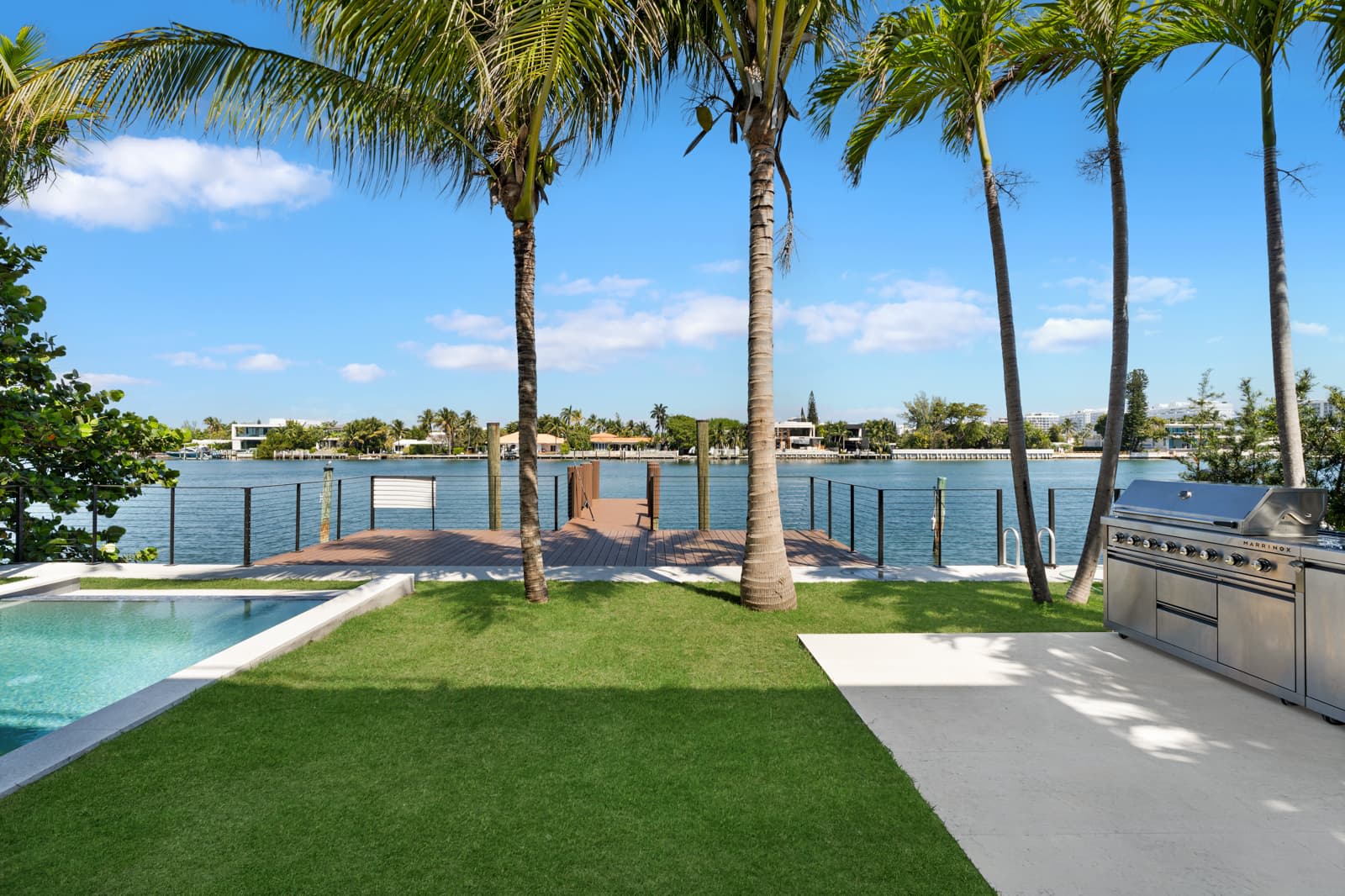 Villa Luma | Biscayne Point | Luxe Waterfront Home w/ Pool and Spa photo 24