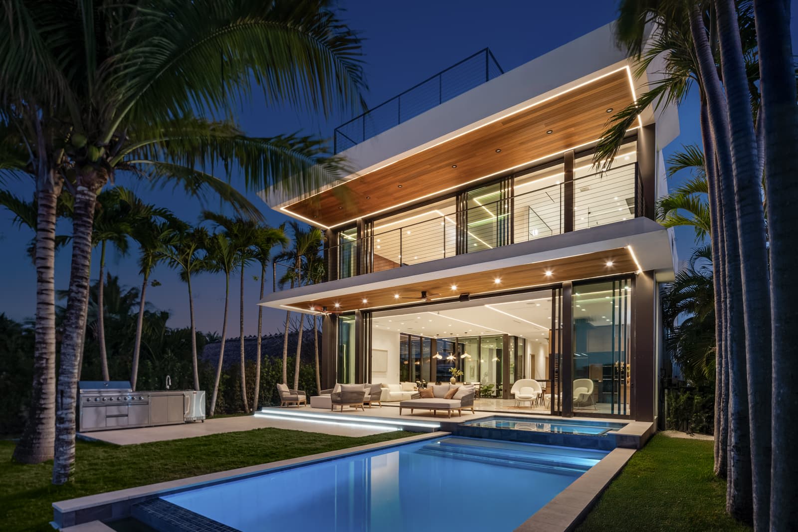 Villa Luma | Biscayne Point | Luxe Waterfront Home w/ Pool and Spa photo 30