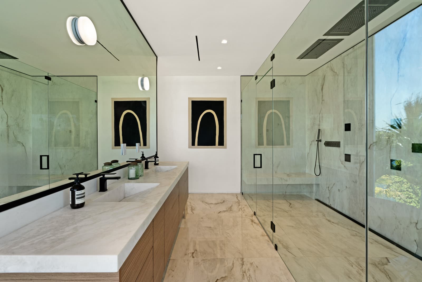 Villa Luma | Biscayne Point | Luxe Waterfront Home w/ Pool and Spa photo 13