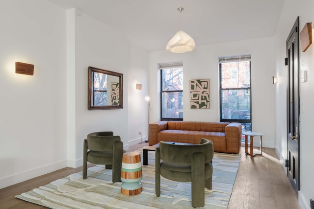 Image of Living space #4