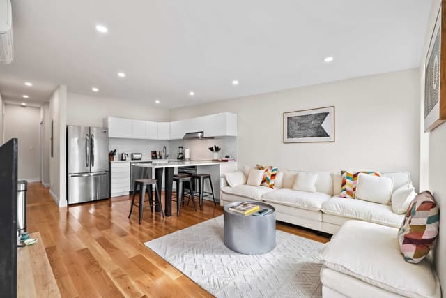 Image of Living space #2