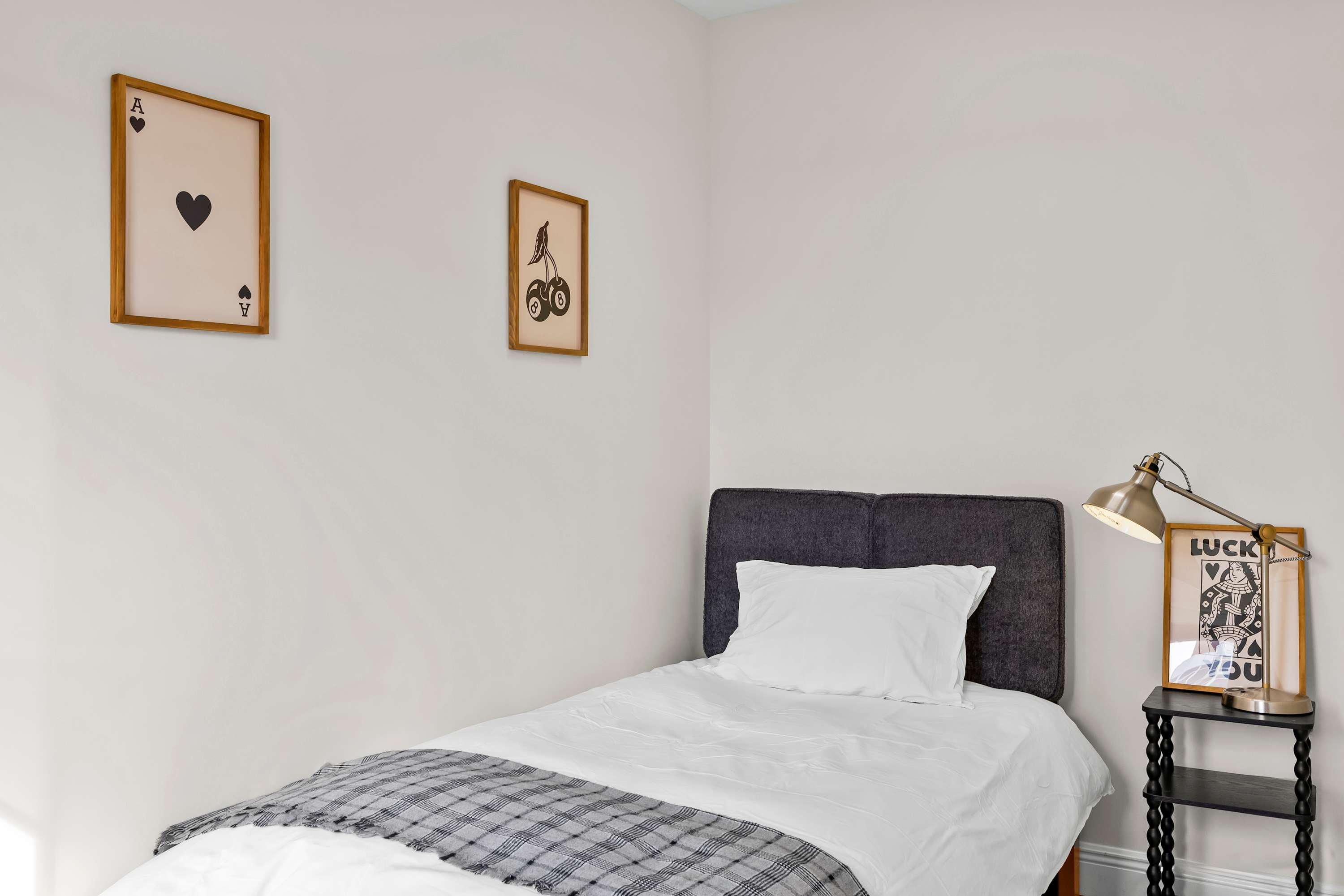 Carroll Place III | Caroll Gardens | Bright Apartment photo 11