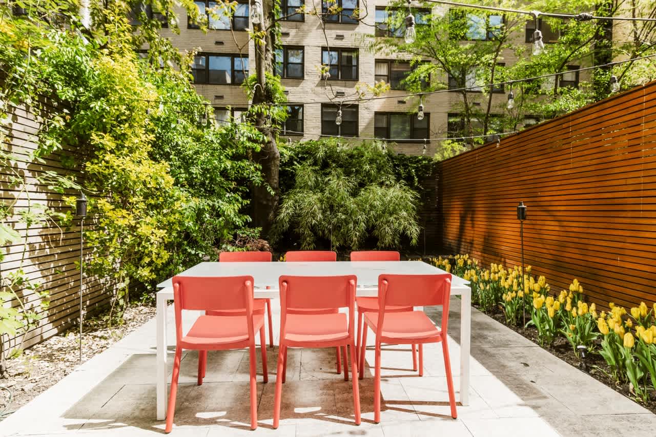 Diplomat I | Midtown East | Designer Duplex w/Garden & Shared Rooftop photo 11