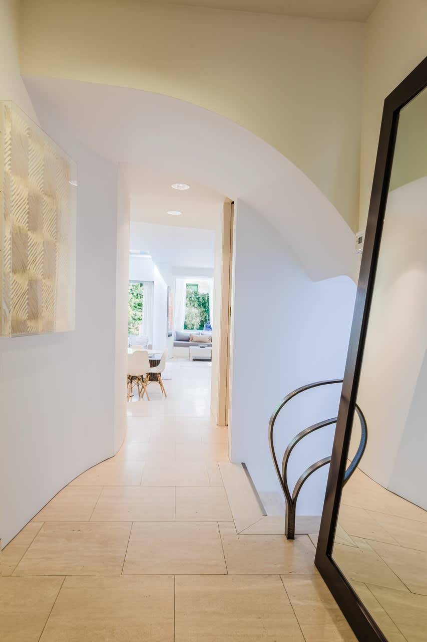 Diplomat I | Midtown East | Designer Duplex w/Garden & Shared Rooftop photo 14