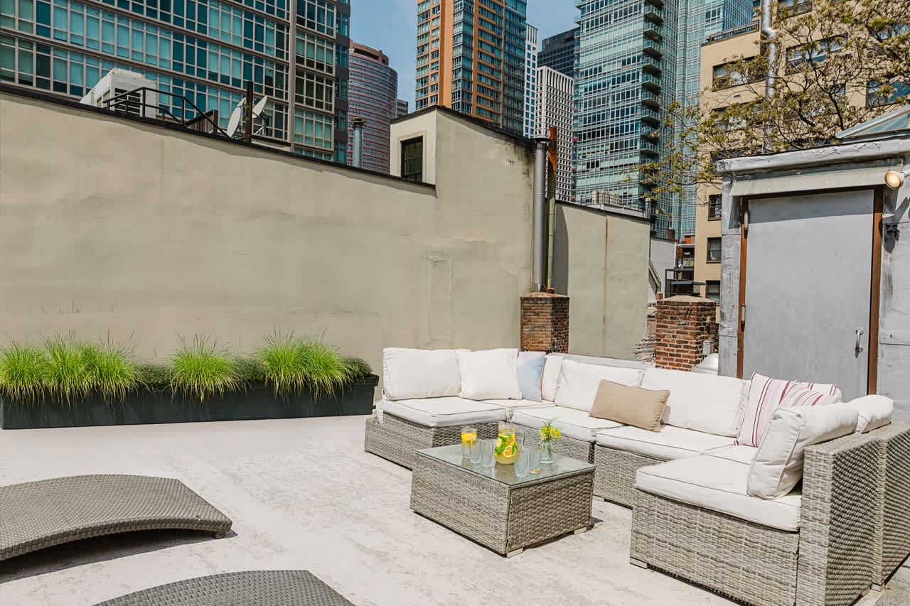 Diplomat IV | Midtown East | Designer Penthouse w/Shared Rooftop photo 28