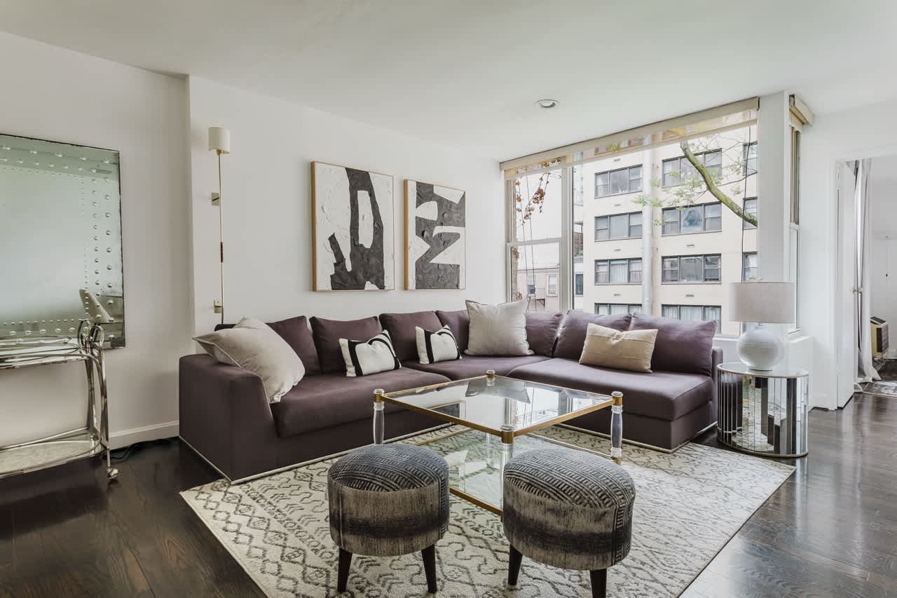 Diplomat IV | Midtown East | Designer Penthouse w/Shared Rooftop photo 2