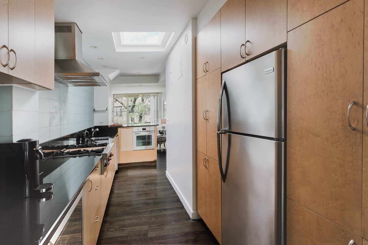 Diplomat IV | Midtown East | Designer Penthouse w/Shared Rooftop photo 10