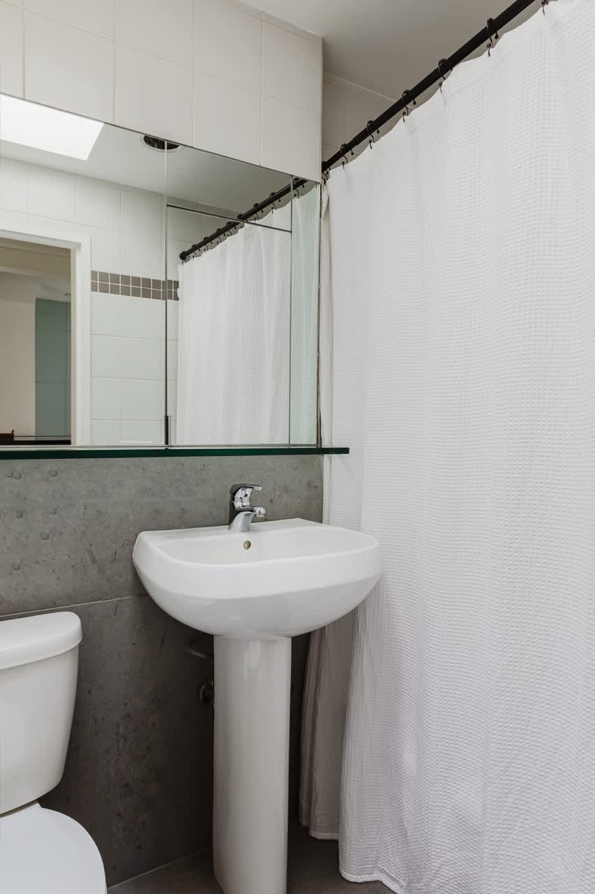 Diplomat IV | Midtown East | Designer Penthouse w/Shared Rooftop photo 27