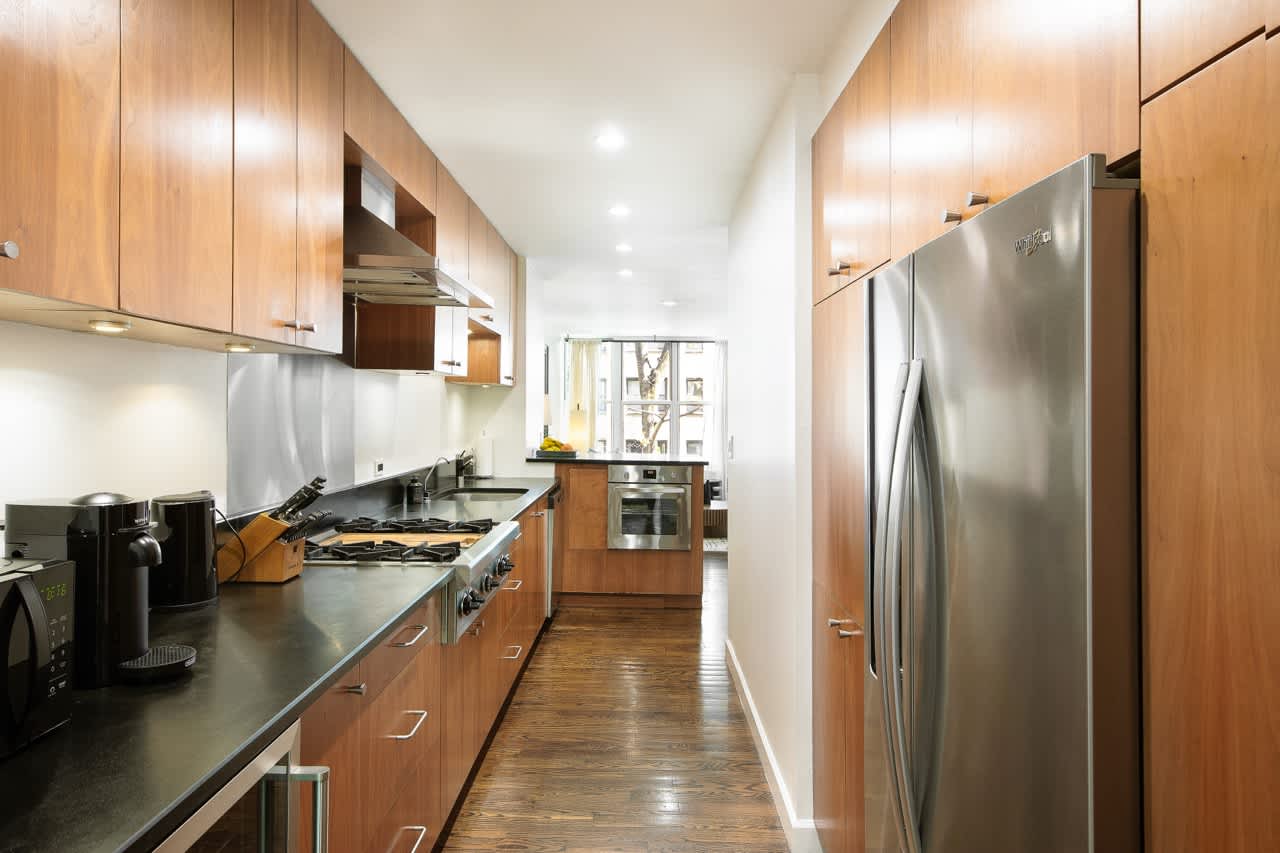 Diplomat III | Midtown East | Designer Apartment w/Shared Rooftop photo 11