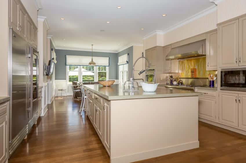 Fair Hills Villa | Southampton | Luxe Home with Heated Pool photo 10