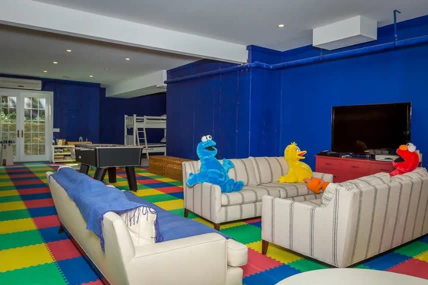 Fair Hills Villa | Southampton | Luxe Home with Heated Pool photo 15