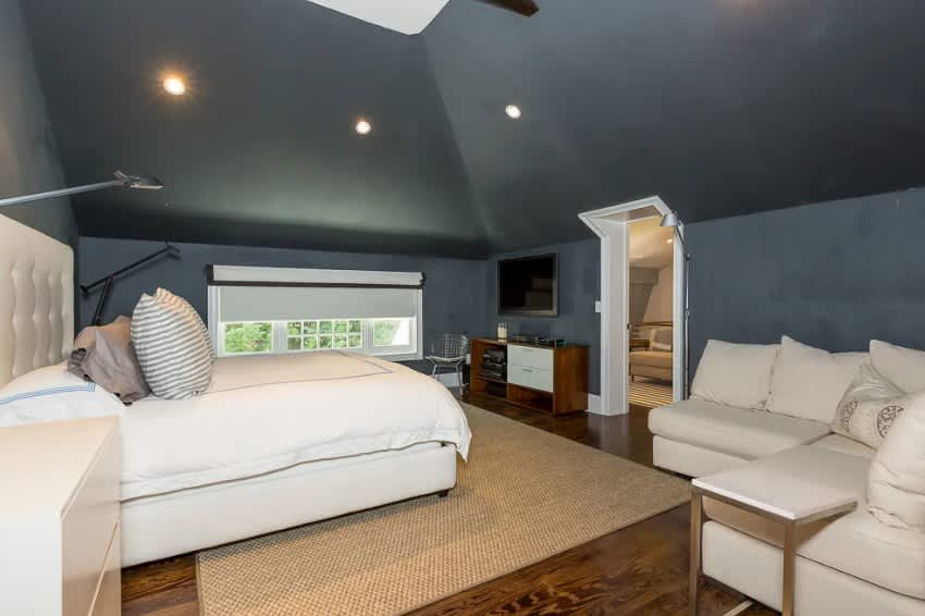 Fair Hills Villa | Southampton | Luxe Home with Heated Pool photo 14