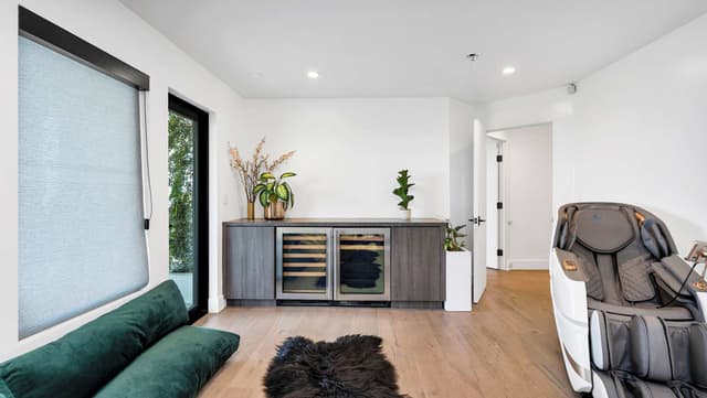 Image of Living space #6
