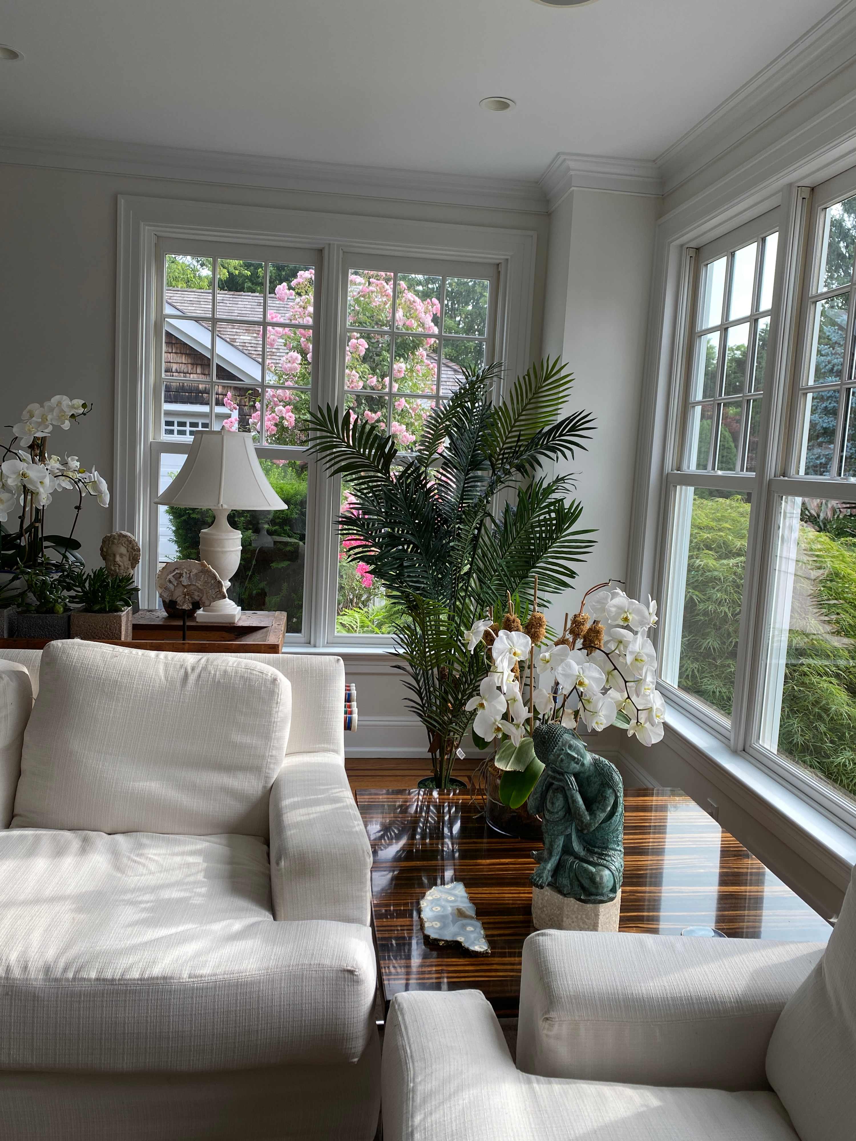 Willow Manor | Southampton | Luxe Home with Pool and Gym photo 12