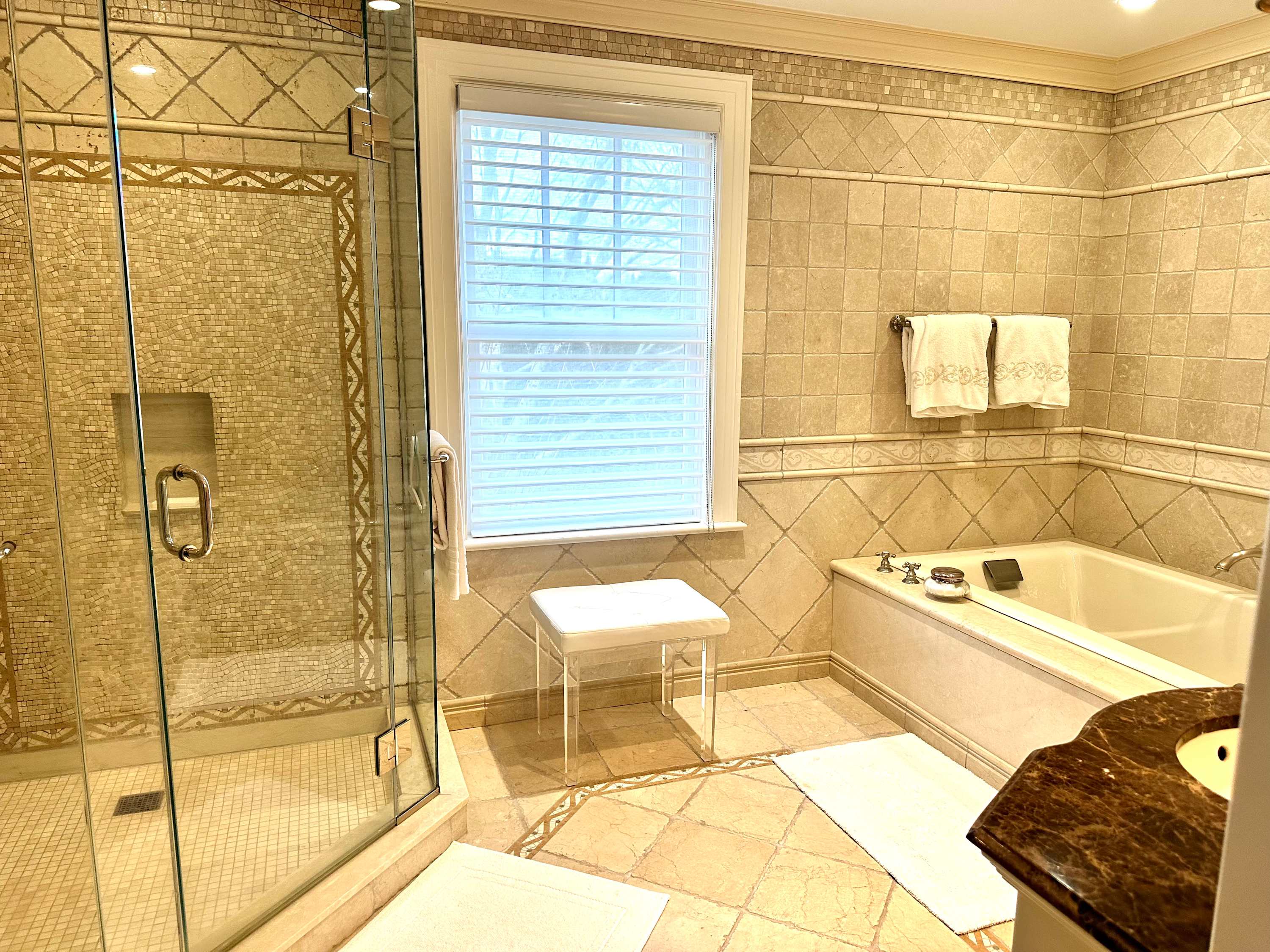 Willow Manor | Southampton | Luxe Home with Pool and Gym photo 18