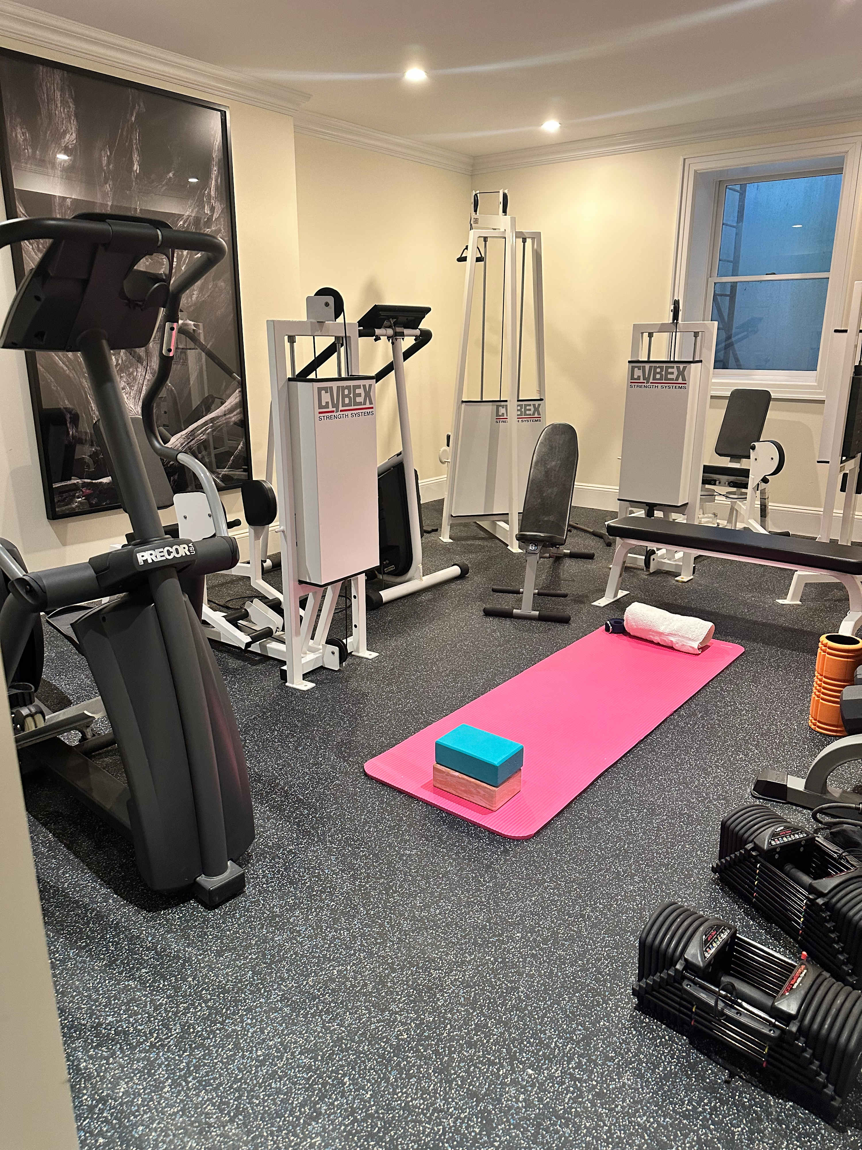 Willow Manor | Southampton | Luxe Home with Pool and Gym photo 23