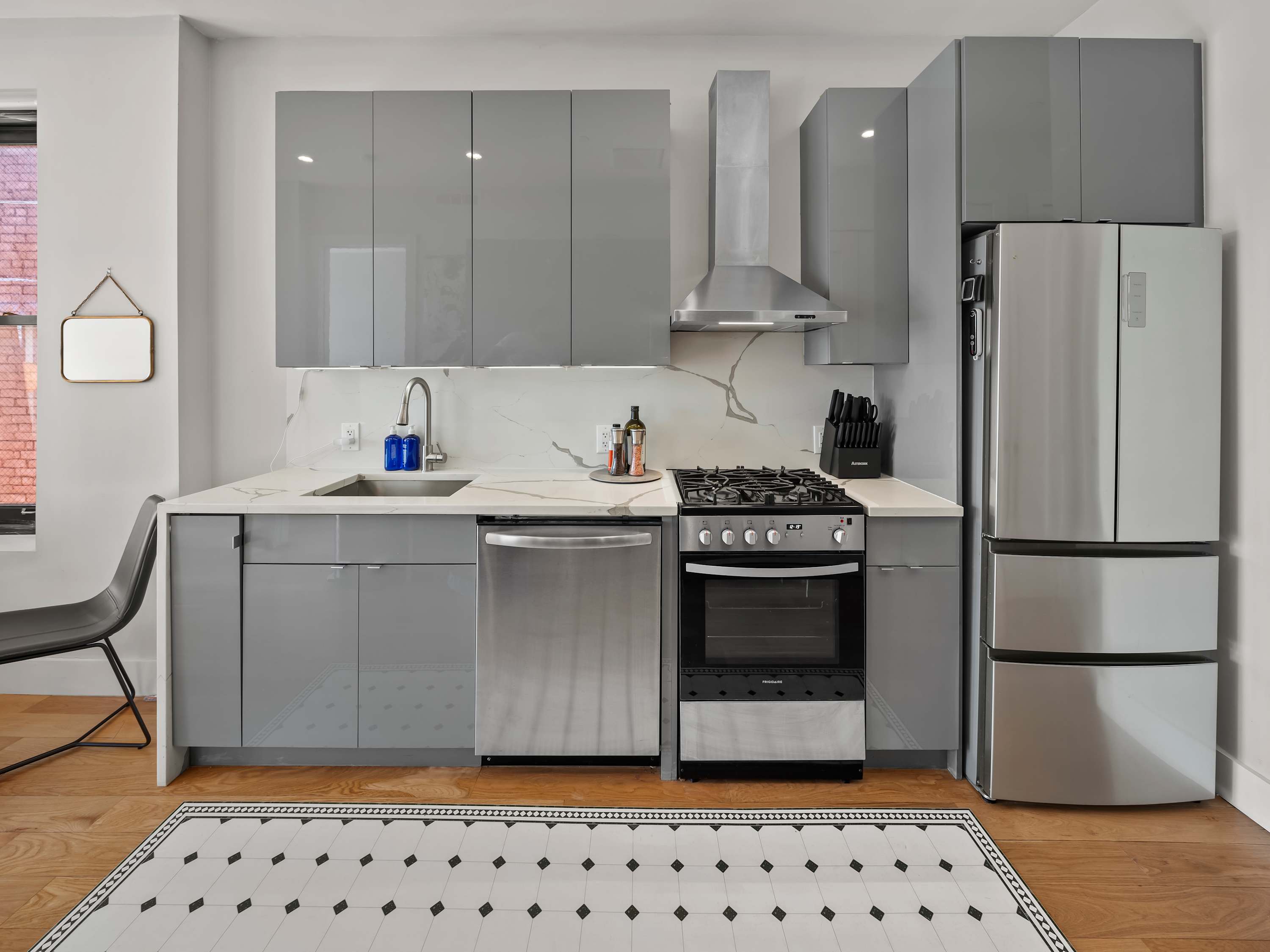 Carroll Court II | Crown Heights | Apartment w/ Private Terrace photo 6