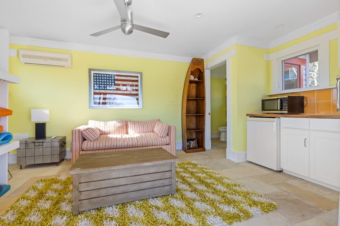 Image of Living space #4