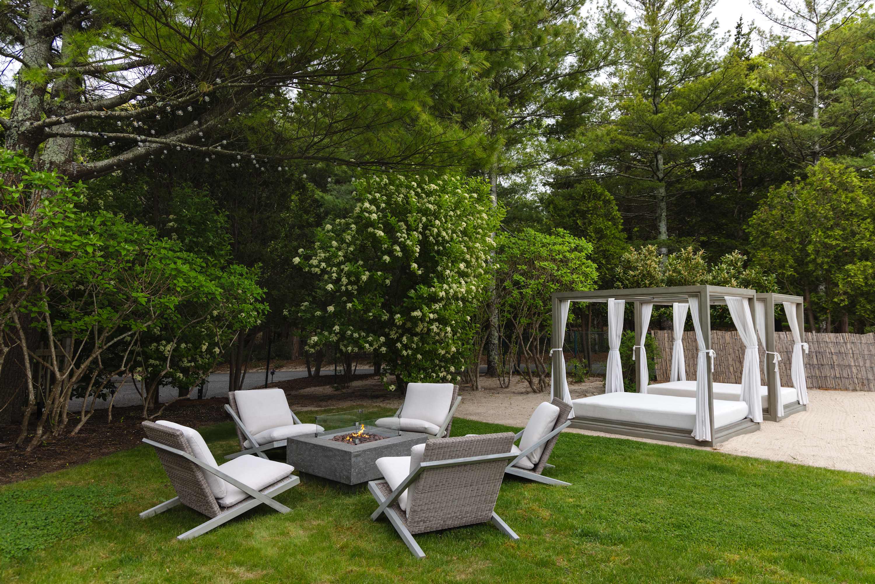 Harbor House Suite C | East Hampton Springs | Premier Suite with Private Terraces photo 9